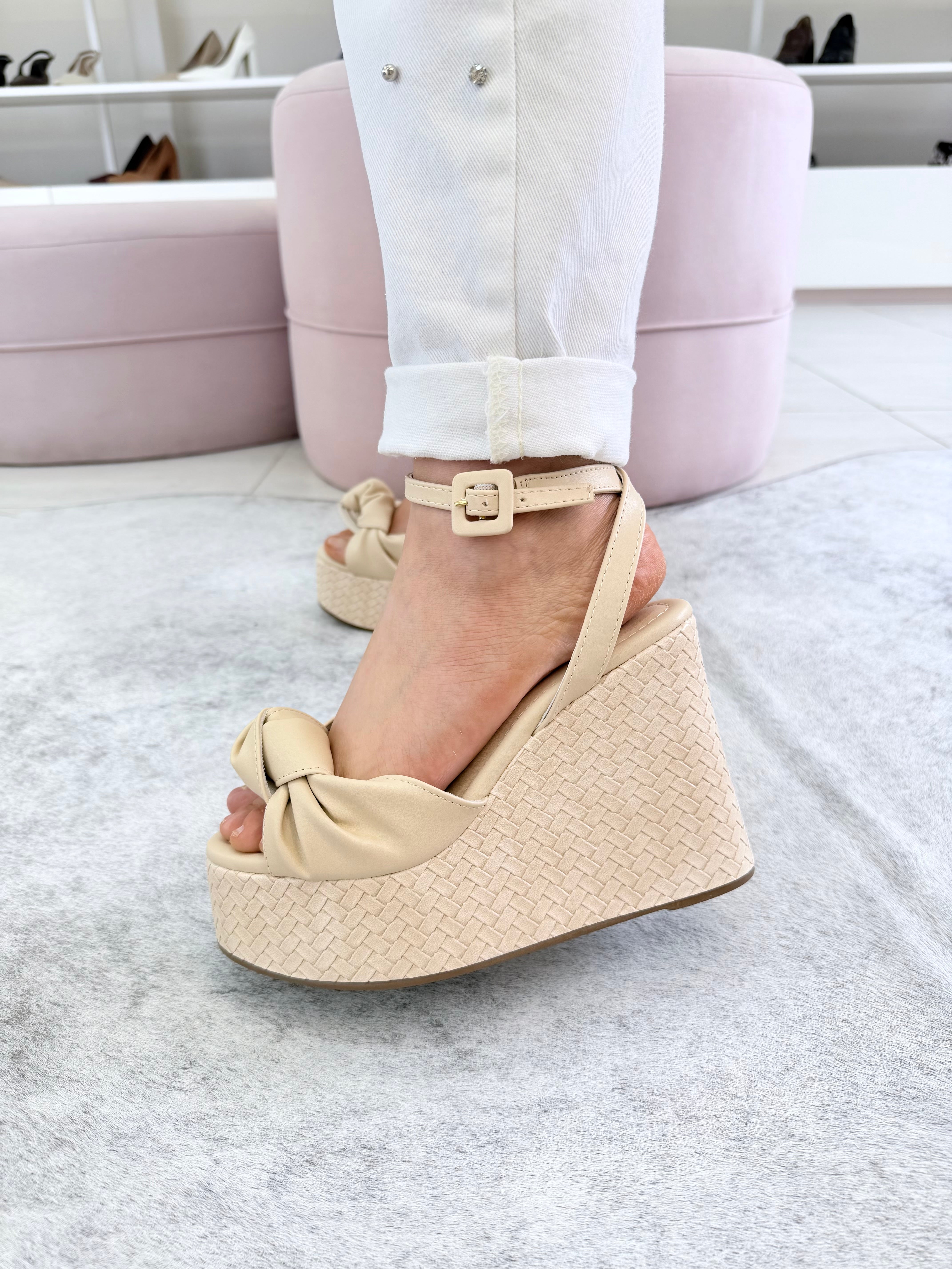SANDÁLIA RAVELLO OFF WHITE