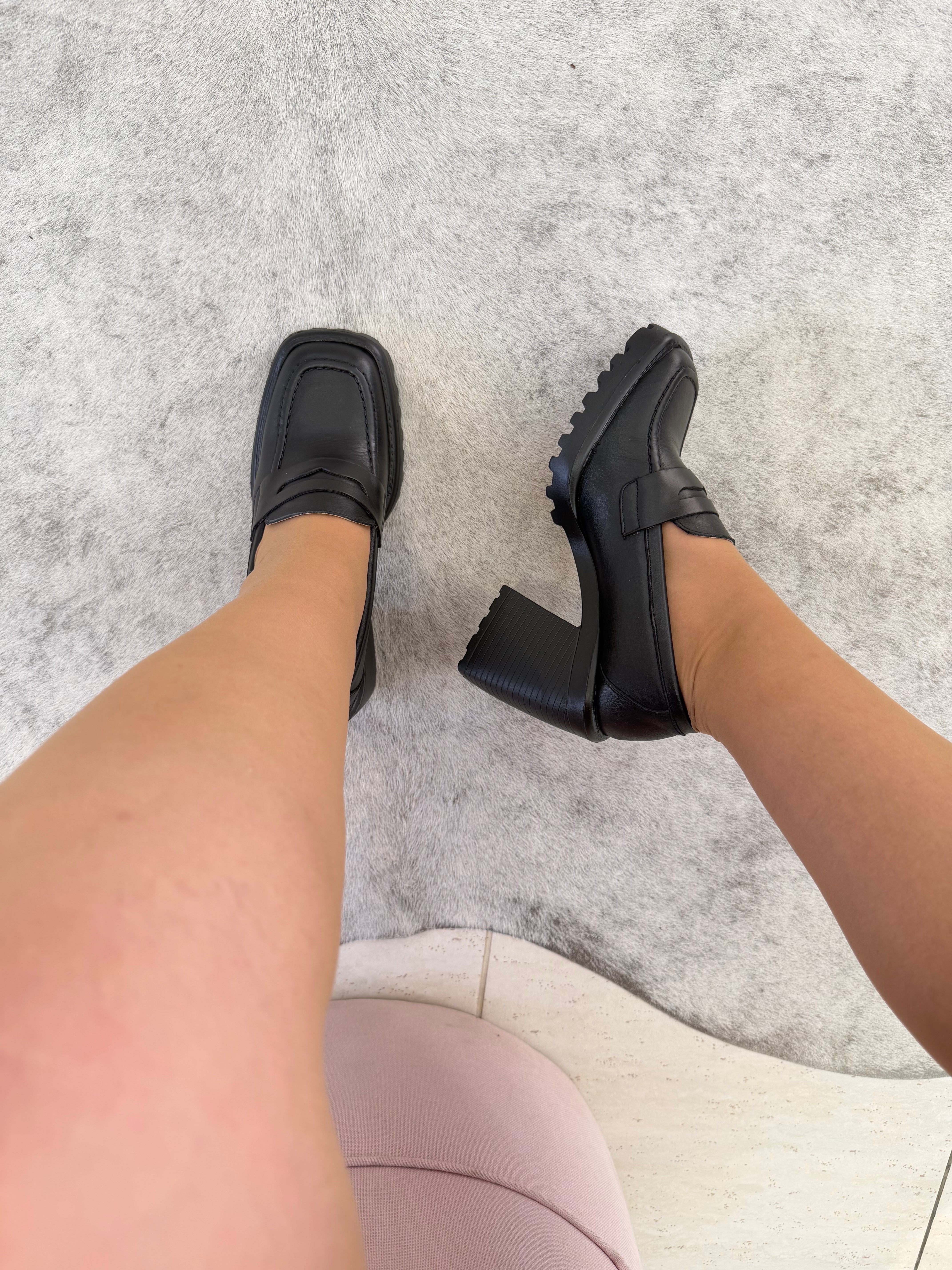 MOCASSIM TRENTO BLACK COURO