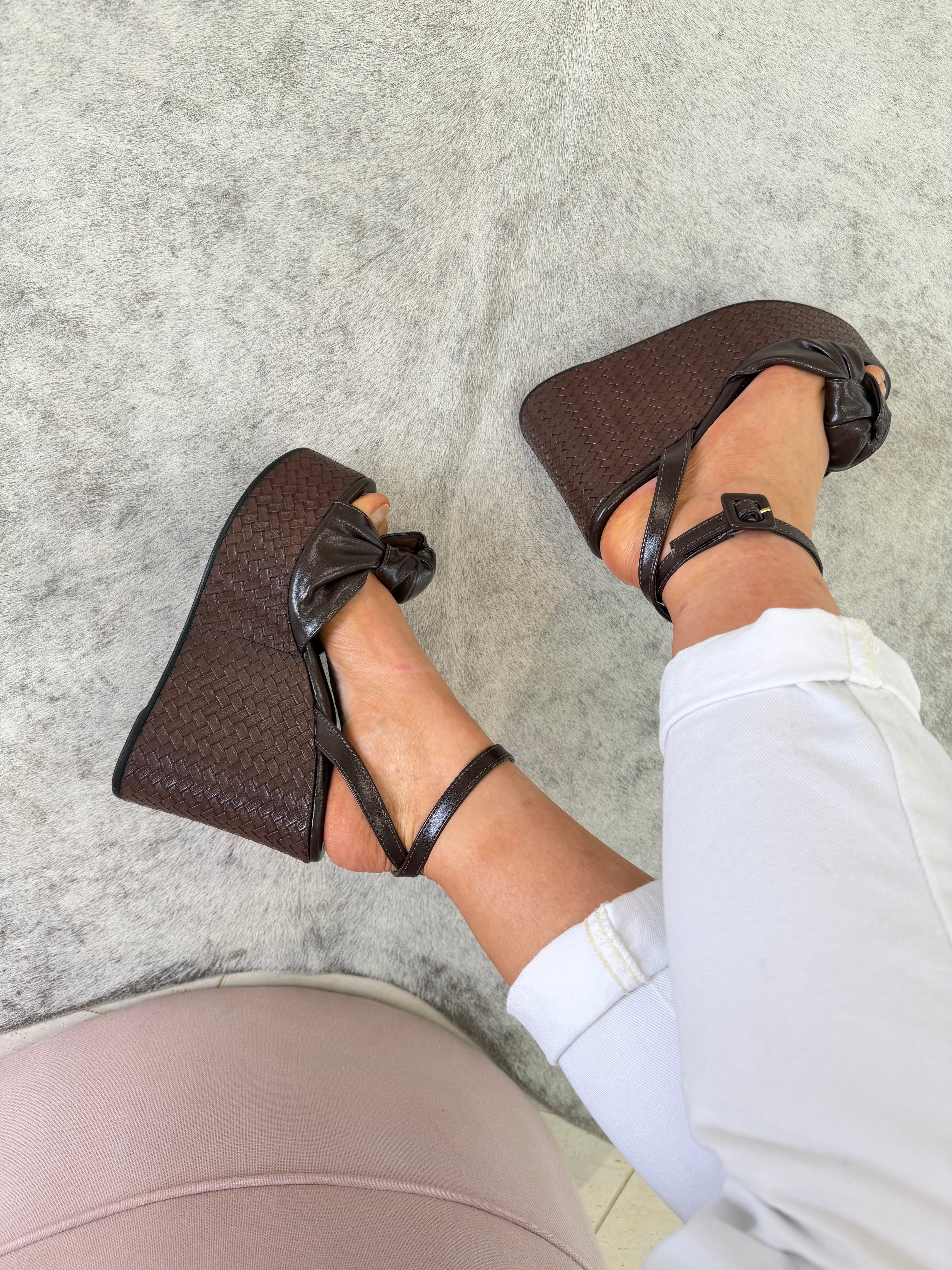 SANDÁLIA RAVELLO BROWN
