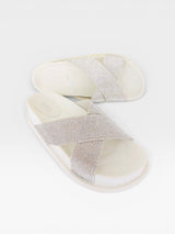 Sandália Birken Sparta Beyou Shoes off white com tiras cruzadas cobertas de brilhos cristal e sola alta plataforma