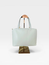 Bolsa Beyou Shoes Lugano off white em napa com design estruturado e alças curtas, estilo clássico e elegante.
