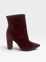 Bota Beyou Shoes Hollywood marrom em camurça sintética com salto alto de 10 cm e bico fino