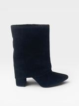 Bota Memphis Beyou Shoes preta em camurça sintética com cano médio e salto bloco de 8,5 cm