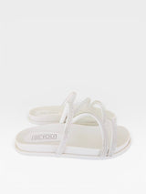 Sandália Birken Beyou Shoes Dubai off white com tiras finas decoradas com brilhos cristal e palmilha anatômica