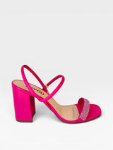 Sandália Trancoso Beyou Shoes rosa em napa com salto bloco de 8,5 cm e tira frontal com aplicação de brilhos