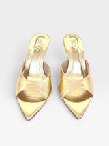 Tamanco Beyou Shoes Orléans em couro cor ouro light com bico folha e salto alto elegante