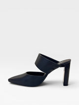 Tamanco Sevilha Beyou Shoes preto em napa com bico fino e salto alto estruturado