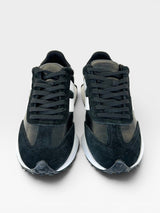 Tênis Estocolmo Beyou Shoes preto em camurça e tecido com design minimalista e solado esportivo