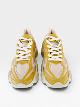 Tênis Beyou Shoes Ireland em tecido e camurça nas cores branco e marrom com design moderno e cadarços brancos