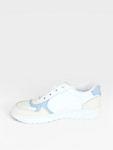Tênis Beyou Shoes Melbourne em couro branco com detalhes em tons candy colors, design urbano e sola plana.