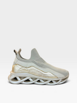 Tênis Beyou Shoes Taiwan em couro e knit bege com detalhes em ouro light e solado robusto moderno