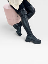 BOTA MANCHESTER OVER BLACK